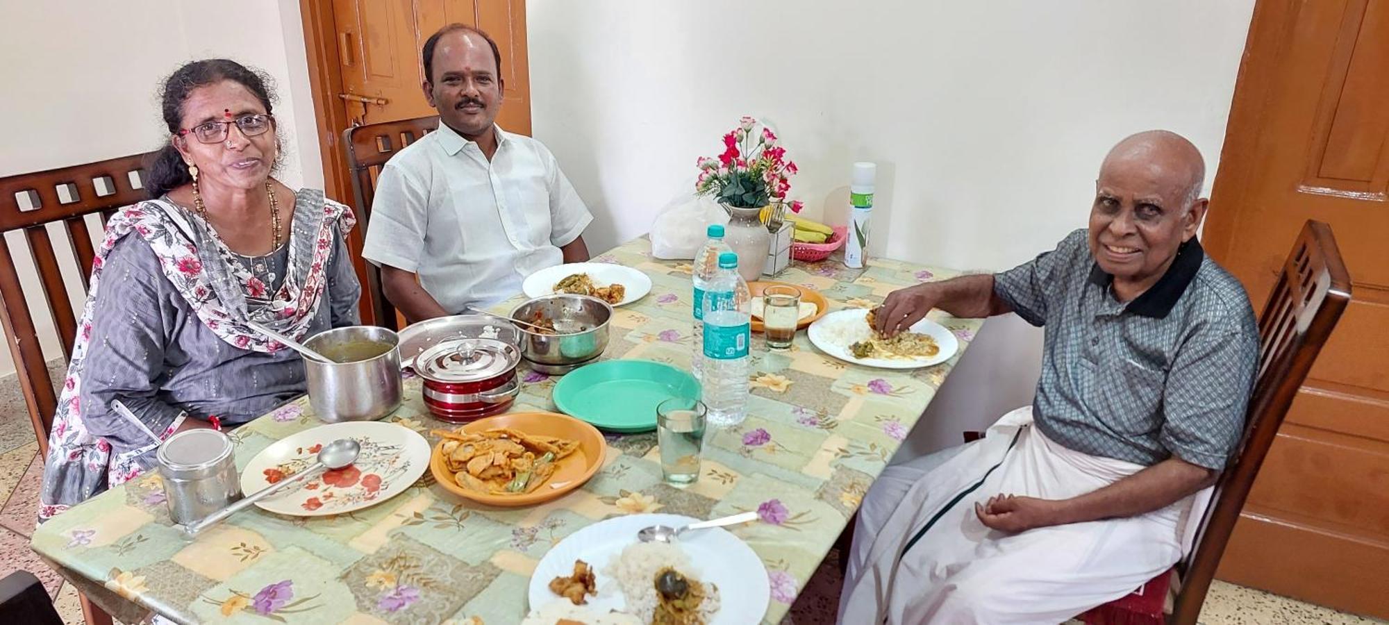 Jaiswal Homestay Jabalpur Eksteriør bilde
